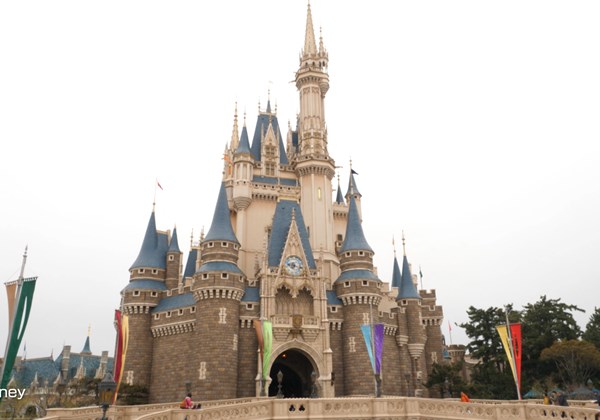 夢の国 東京ディズニーリゾート が美しさ 安全を保つ秘訣は 知られざるバックステージを特集 Pash Pluspash Plus