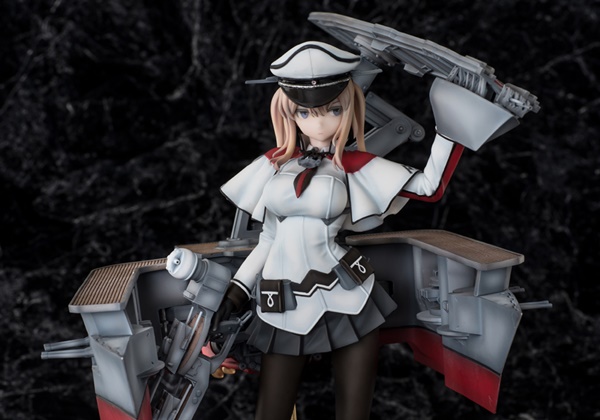 グラーフ・ツェッペリン　フィギュア Amazon.co.jp: [FIG]グラーフ・ツェッペリン 艦隊これくしょん -艦これ