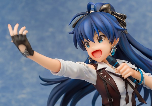 チラっとのぞく八重歯がキュート！『アイドルマスター ミリオン