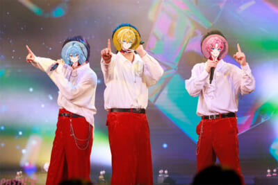 ユニット(左からそあら・まひろまる。パルオ)