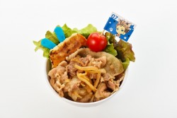 8_海の豪快！豚の生姜焼き丼_780円_tuki_20151218