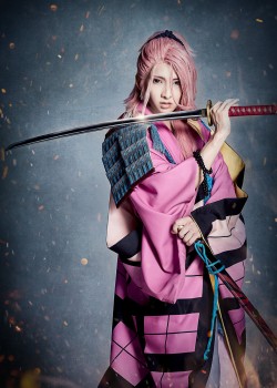 宗三左文字：佐々木喜英