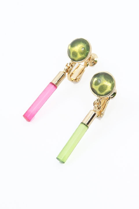 おそ松さん 6つ子の自意識モチーフのイヤリング ピアスが登場 Pash Plus